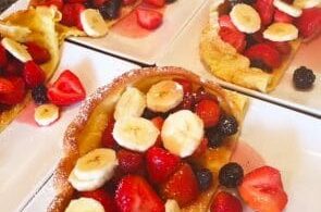 Dutch Babies Filled with Fruit